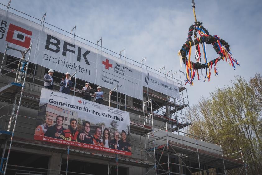 Bild_B1.jpg Richtfest der neuen Integrierten Leitstelle, DRK-Rettungswache und DRK-Kreisgeschäftsstelle